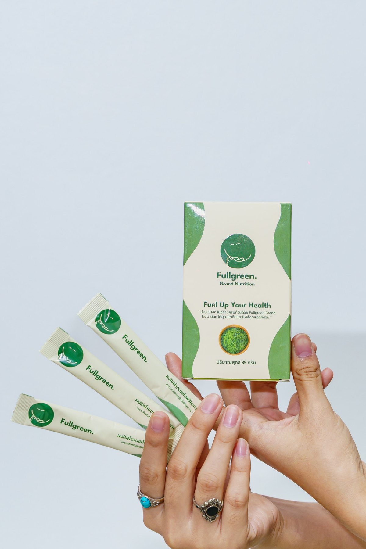 Fullgreen dried Wolffia — box and loose sachets